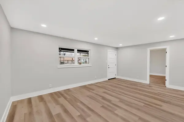 5313 Libbey AVE, Fort Worth, TX 76107