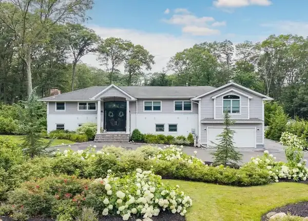 Living in Melville, NY: Homes, Half Hollow Hills Schools & Local Real Estate Guide