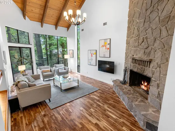 5822 SW SHERIDAN CT, Portland, OR 97221