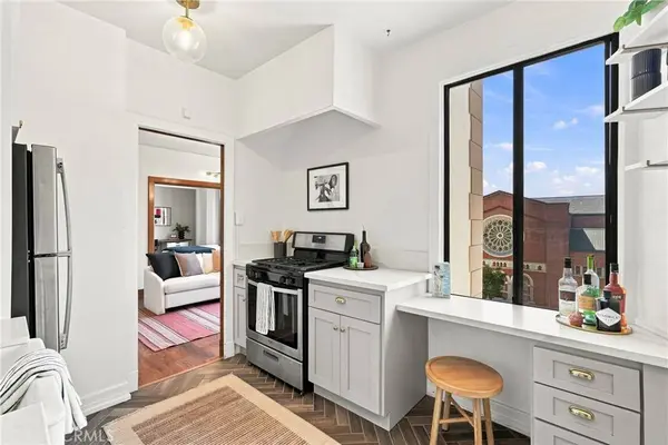 315 W 3rd #401, Long Beach, CA 90802