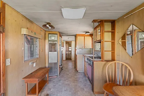 189 Finch RD, Kerby, OR 97531