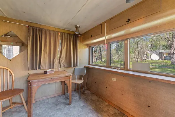 189 Finch RD, Kerby, OR 97531