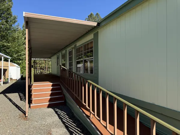 315 Evans Creek RD #UNIT 78, Rogue River, OR 97537