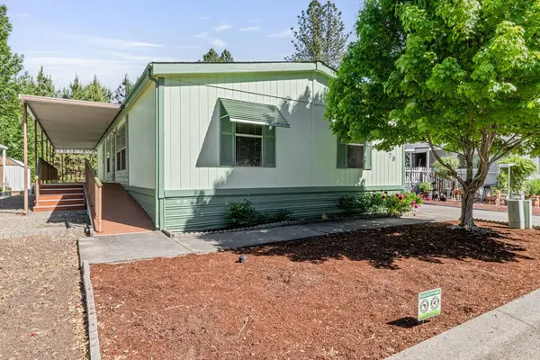 315 Evans Creek RD #UNIT 78, Rogue River, OR 97537