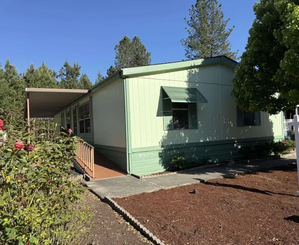 315 Evans Creek RD #UNIT 78, Rogue River, OR 97537