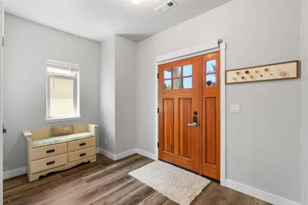 1788 Harbeck RD, Grants Pass, OR 97527