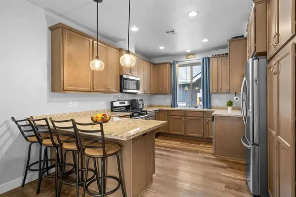 1788 Harbeck RD, Grants Pass, OR 97527