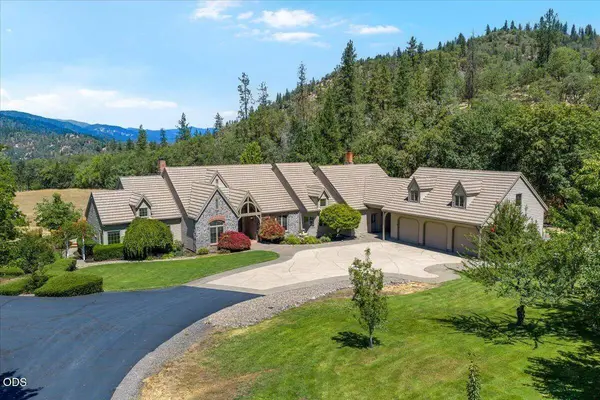 3396 Foots Creek RD