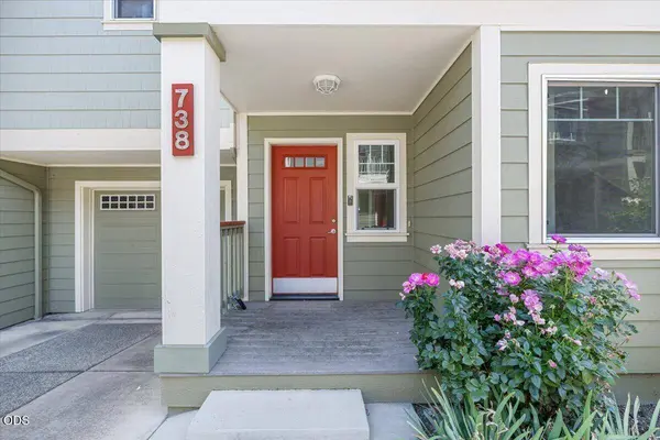 738 Normal AVE, Ashland, OR 97520