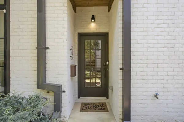 2339 1st Ave S, Birmingham, AL 35233-2413