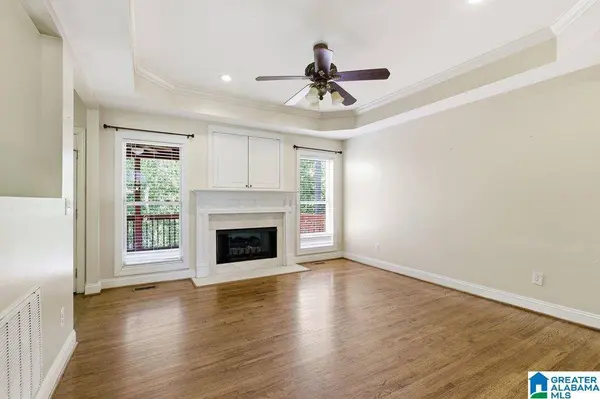 30 CRESTVIEW WAY, Trussville, AL 35173