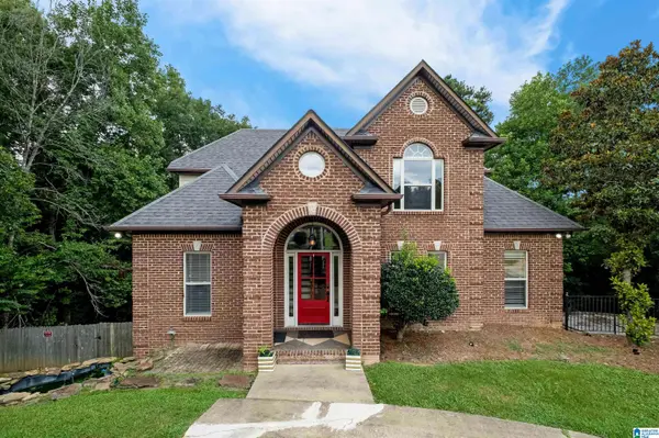 30 CRESTVIEW WAY, Trussville, AL 35173