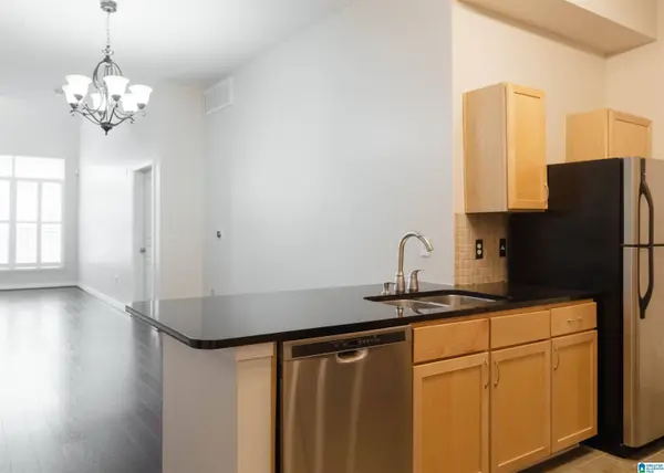 2020 5TH AVENUE #137, Birmingham, AL 35233
