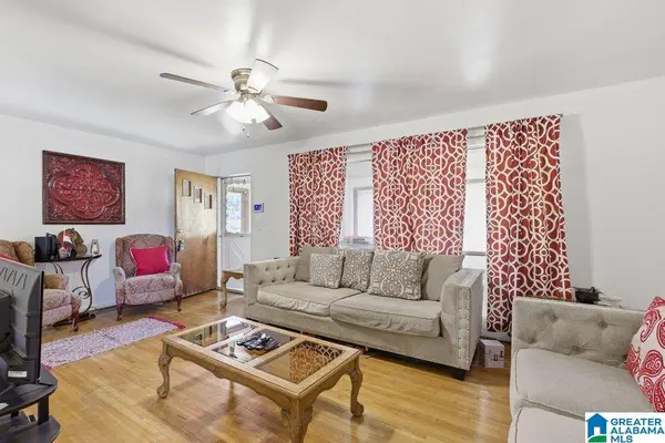 1444 MATT LEONARD DRIVE SW, Birmingham, AL 35211