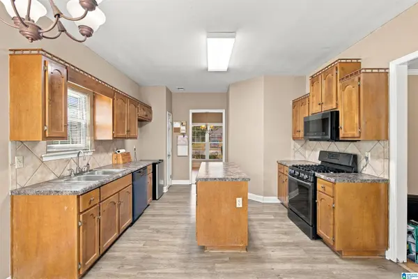5048 CANDLE BROOK PLACE, Bessemer, AL 35022