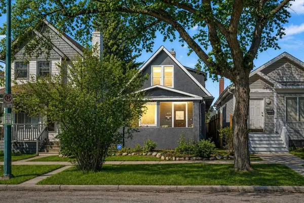 809 15 ST NW, Calgary, AB T2N 2B3