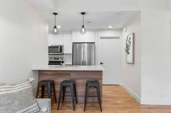 19626 42 ST SE, Calgary, AB T3M 3A7