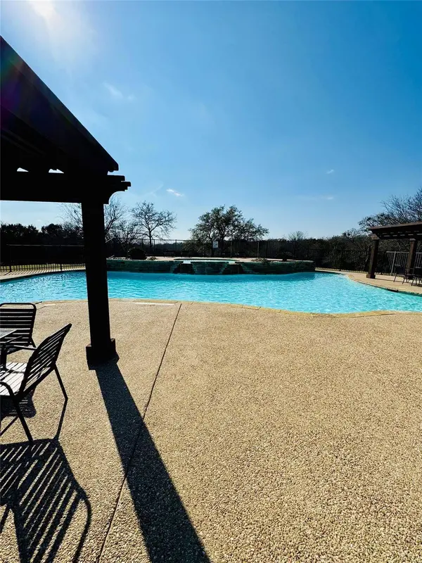 1280 Paint Brush CT, Whitney, TX 76692