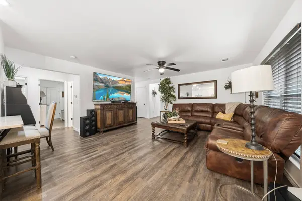 100 Hoover AVE, Whitney, TX 76692
