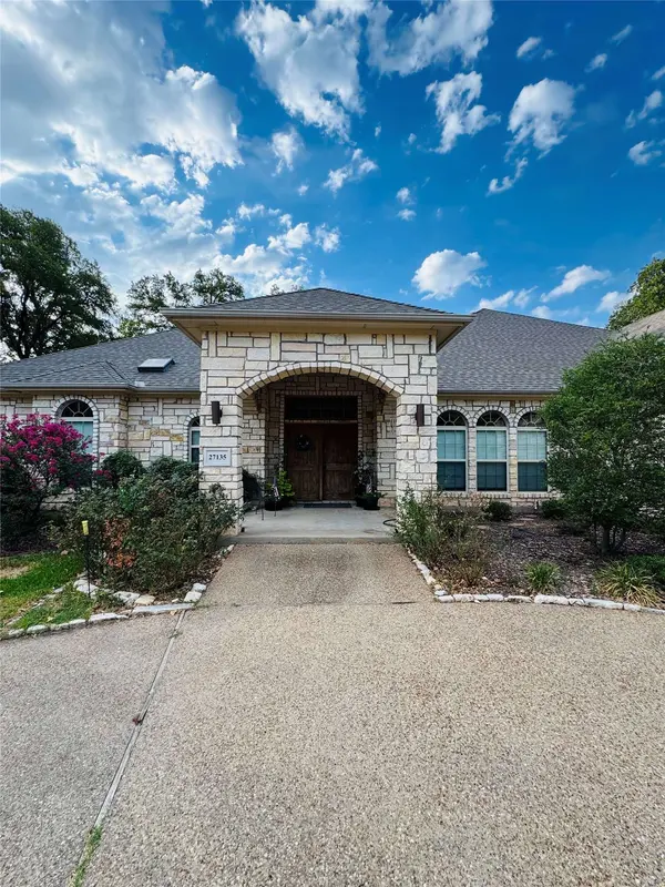 27135 Whispering Meadow DR