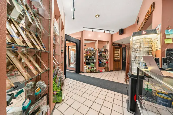 1225 N Brazos ST N, Whitney, TX 76692