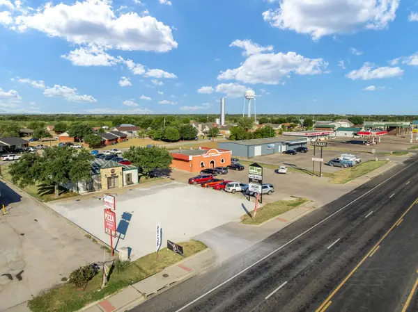 1225 N Brazos ST N, Whitney, TX 76692
