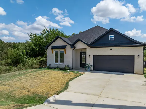 27155 Whispering Meadow DR, Whitney, TX 76692