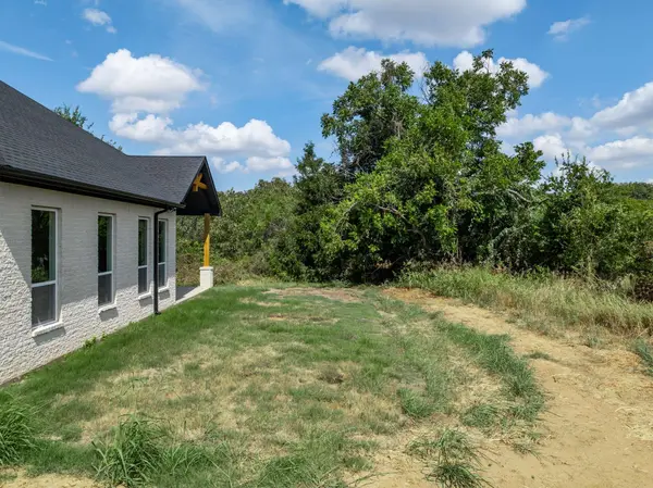 27155 Whispering Meadow DR, Whitney, TX 76692
