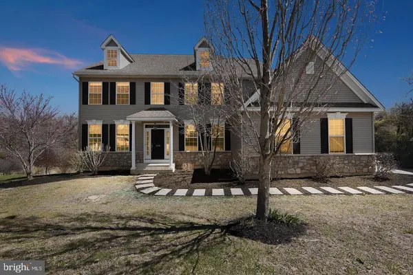 208 LIBERTY CIR, Coatesville, PA 19320