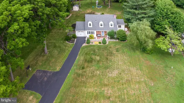 215 COLWYN TER, West Chester, PA 19380