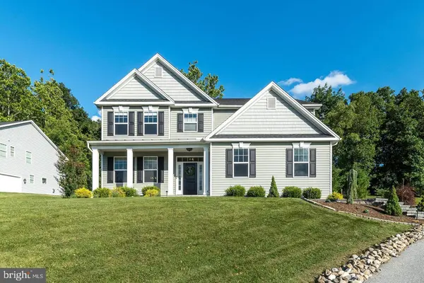 306 LIAM LN