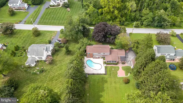 80 MENDENHALL DR, Glen Mills, PA 19342