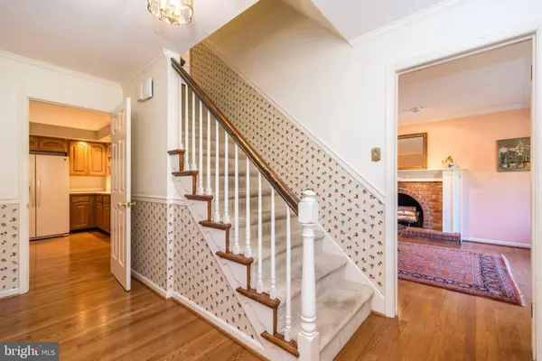 802 HESSIAN CIR, West Chester, PA 19382