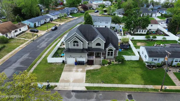 1167 Cattus Island Boulevard, Toms River, NJ 08753