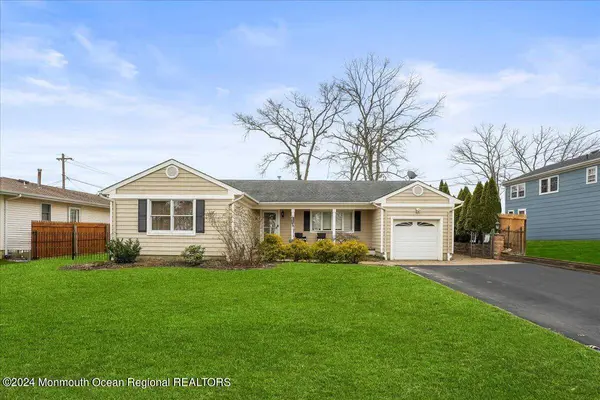 328 23rd Avenue, Brick, NJ 08724