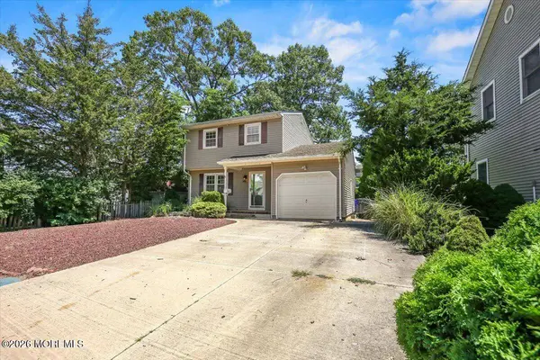 5 Morey Lane, Brick, NJ 08723