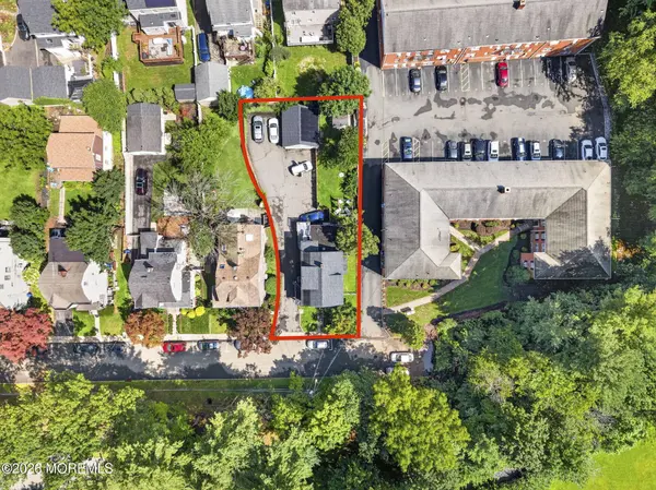 35 Lakeview Place, Verona, NJ 07044