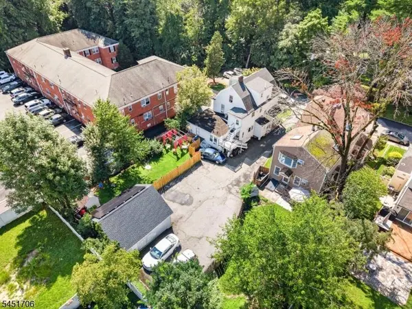 35 Lakeview Pl, Verona Twp., NJ 07044