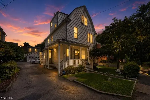 35 Lakeview Pl