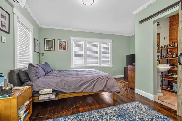 9 S Munroe Terr #9, Boston, MA 02122