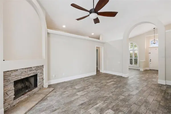 1996 MAGIES CT, Oviedo, FL 32766