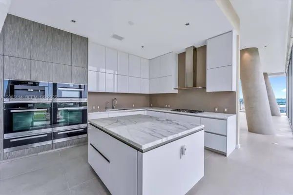 2675 S Bayshore Dr #602S, Miami, FL 33133