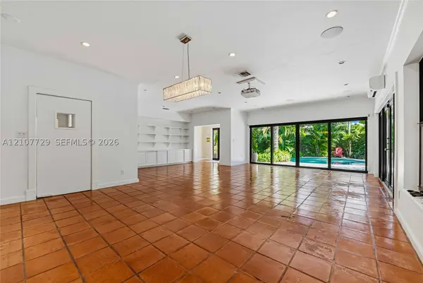 3620 Battersea Rd #3620, Miami, FL 33133