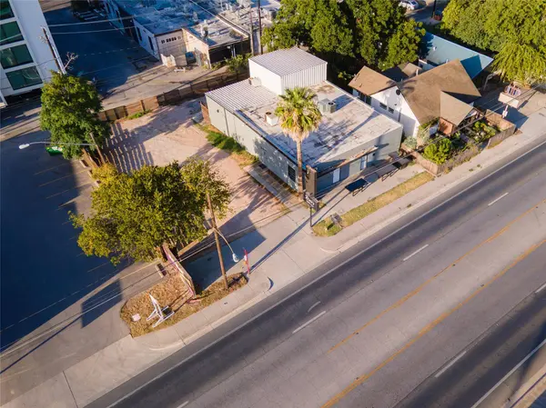 1805 E 7th ST, Austin, TX 78702