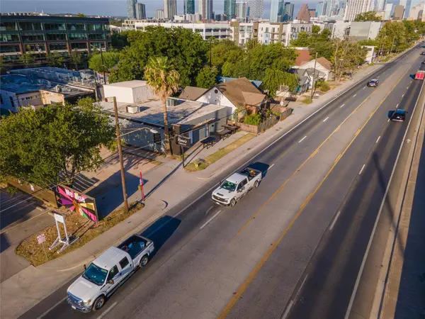 1805 E 7th ST, Austin, TX 78702