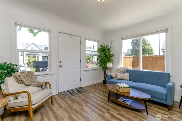 606 S 61st ST, Tacoma, WA 98408