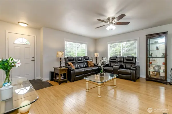 98 31st AVE, Milton, WA 98354