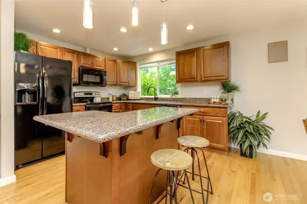 3716 SW 328th PL, Federal Way, WA 98023