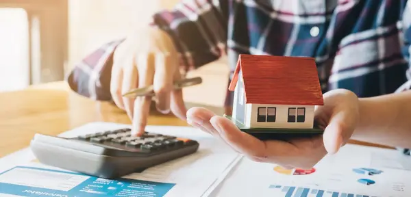 feature image of Why Do People Say Refinancing “Saved Them Money” When They Paid More Overall?