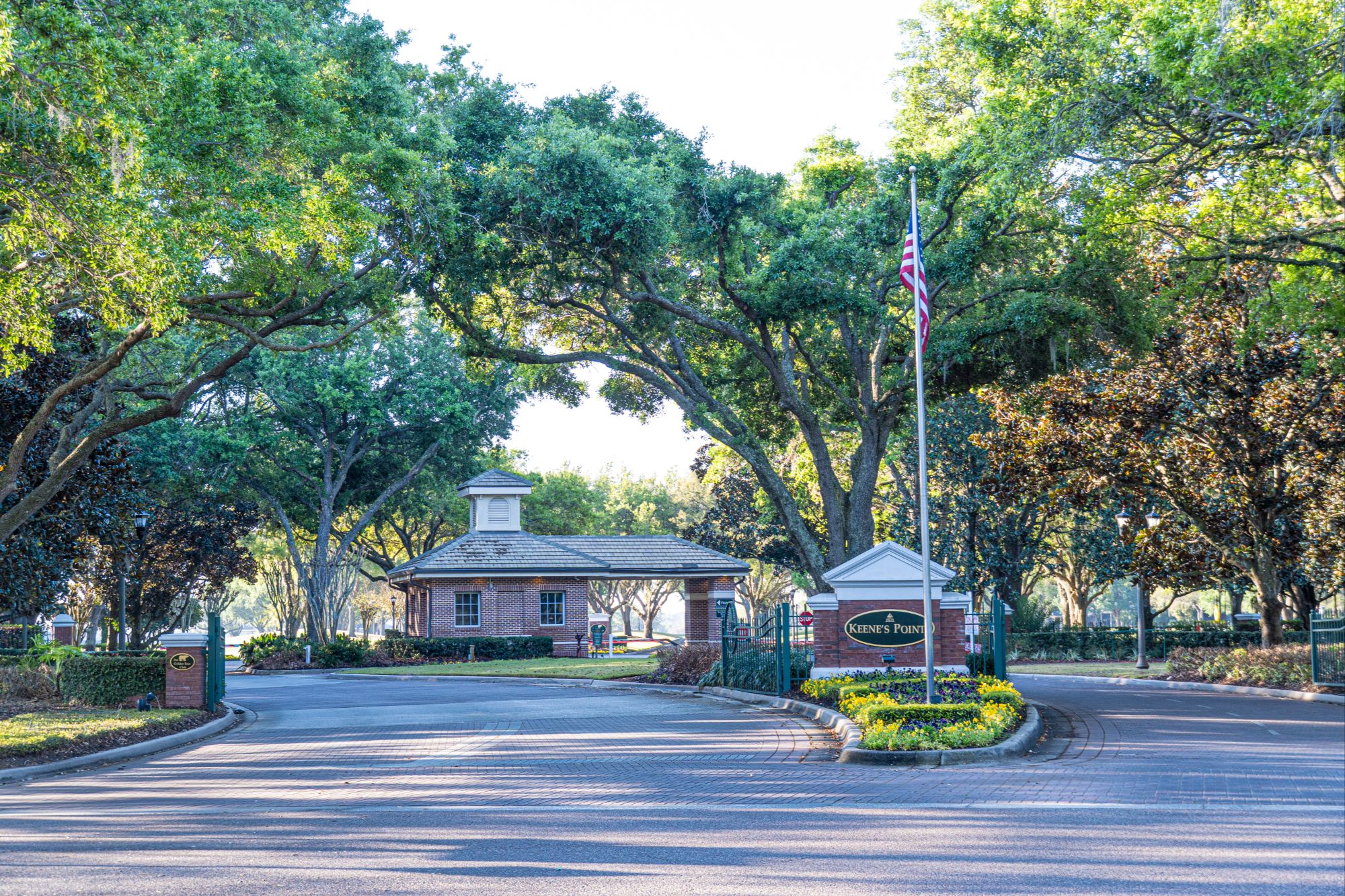 Keene's Point Neighborhood Gate Windermere FL